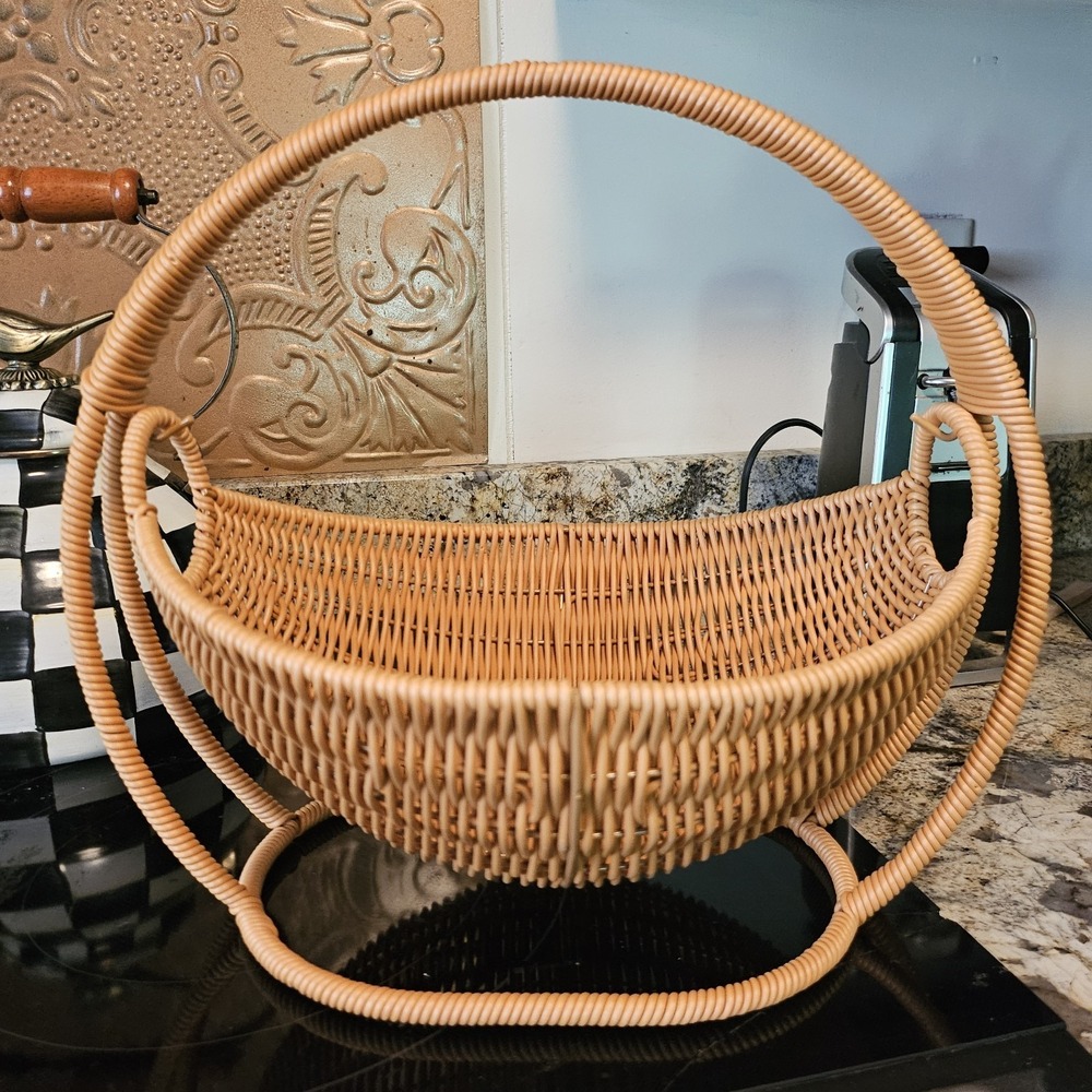 Hand Woven Basket Cradle Design For Bread Or‎ Fruit Table Or Counter Top